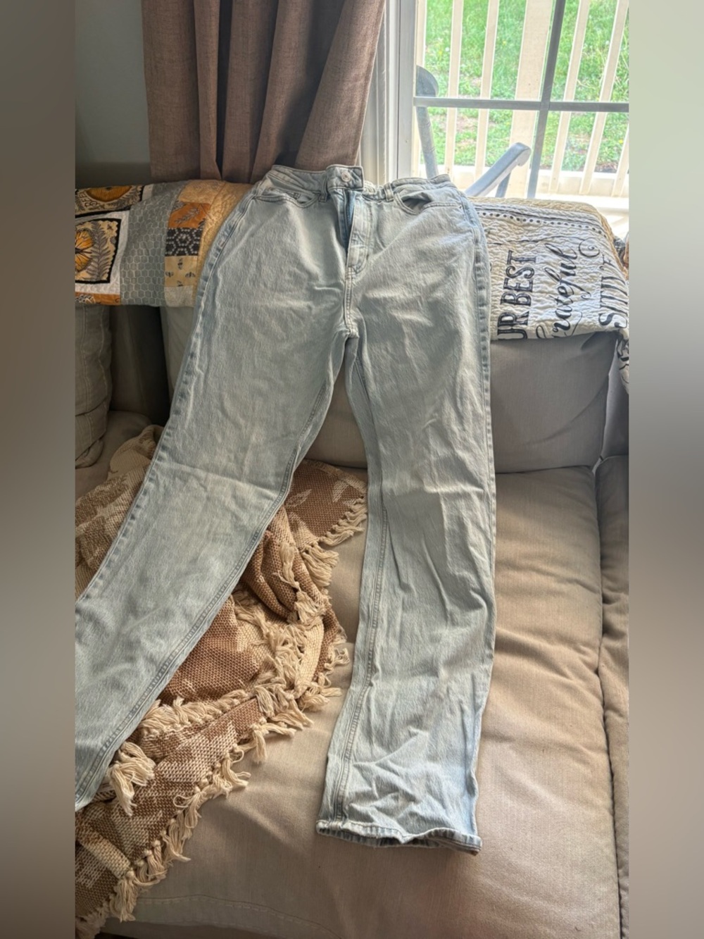 Pacsun Light Wash Straight Leg Jeans